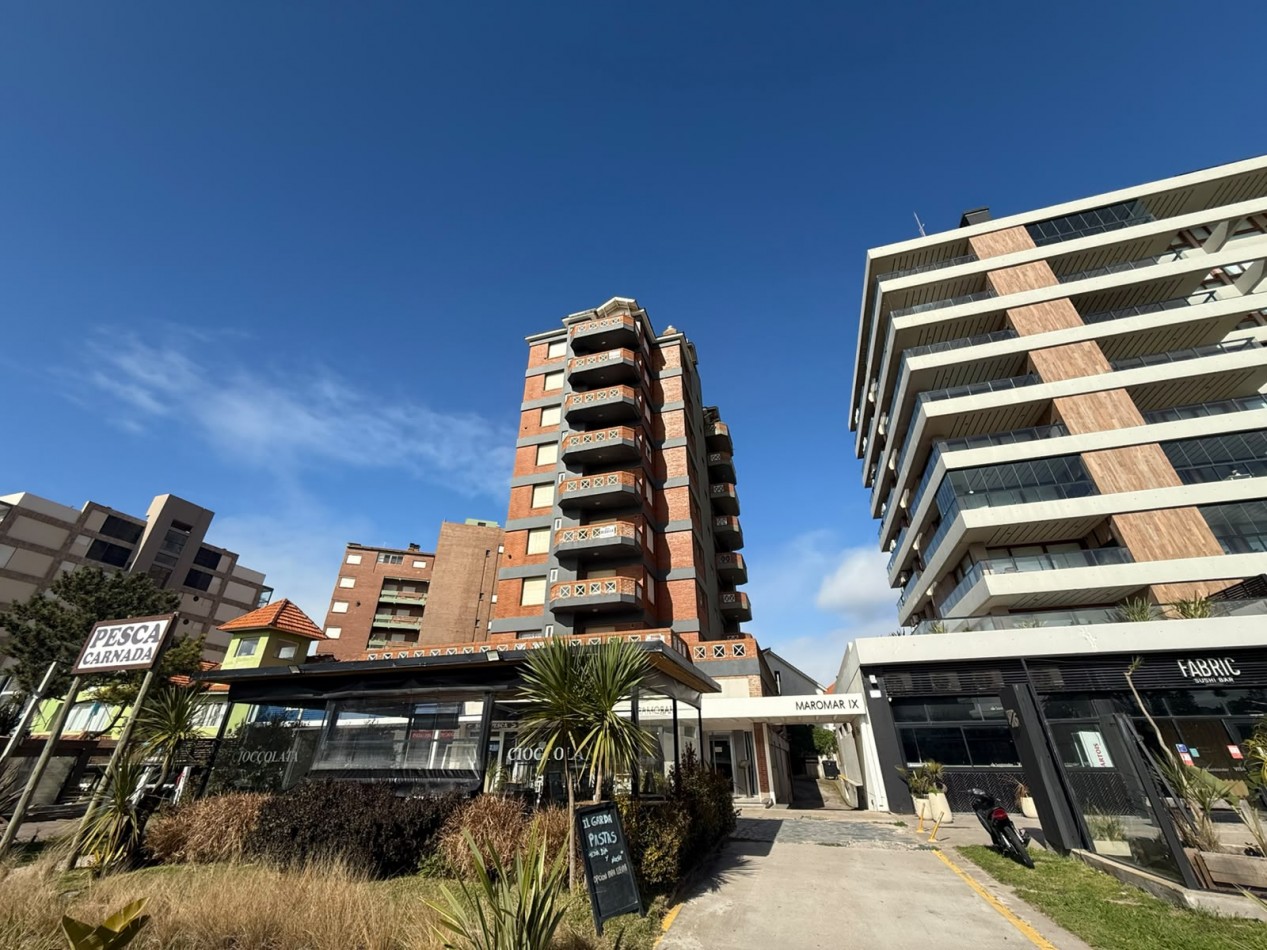 Departamento 2 ambientes en venta a 50 metros del mar en Pinamar