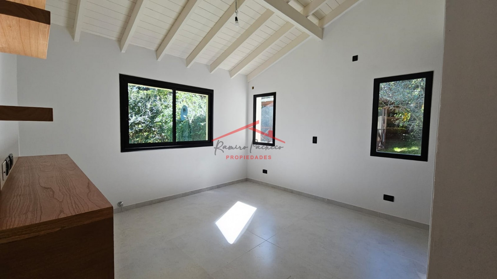 Casa en venta Pinamar financiacion  a estrenar oportunidad !