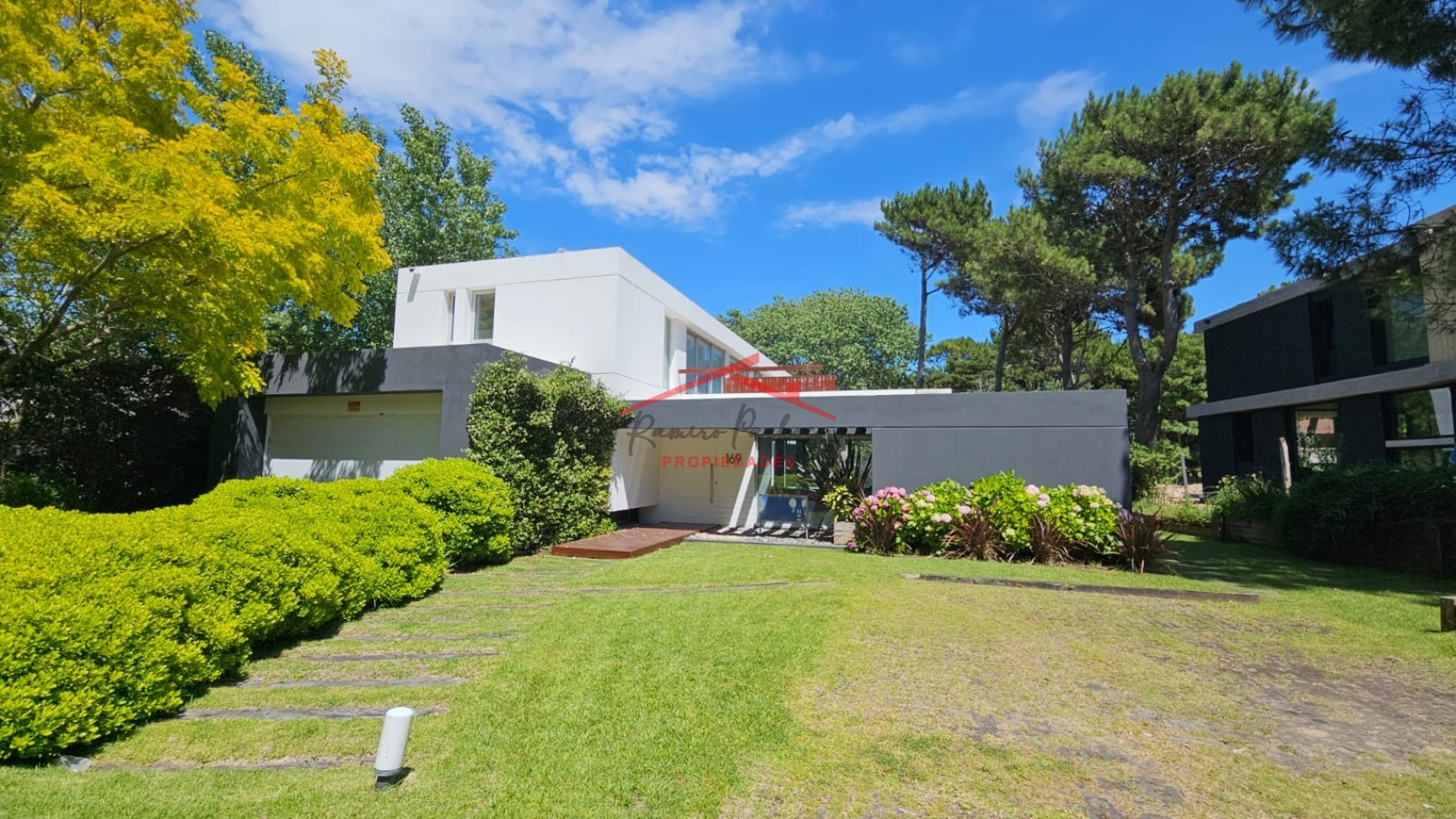 Casa en venta Carilo 