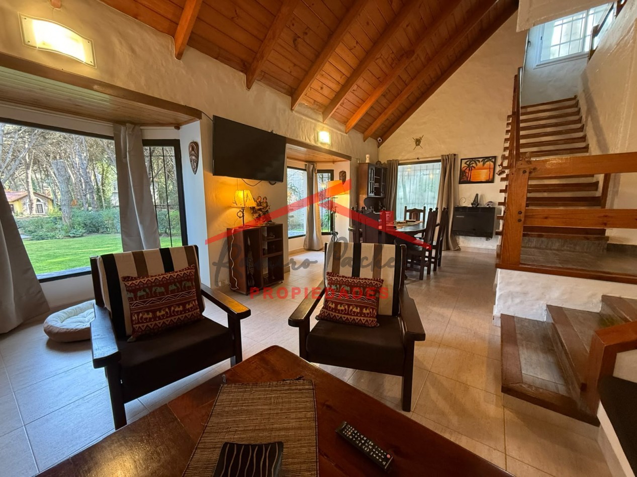 Casa en Pinamar Norte - Barrio Golf
