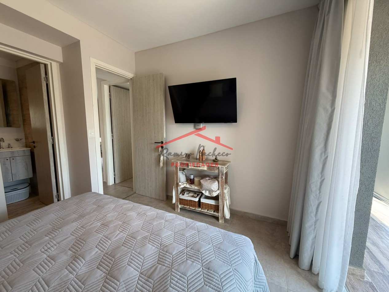 Departamento unico en Pinamar con vista al mar