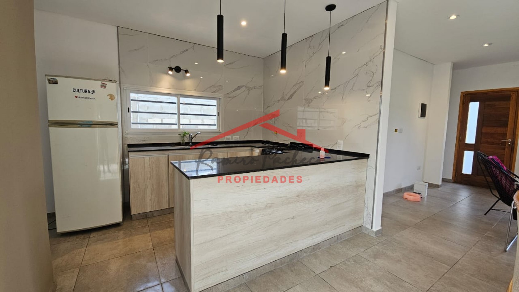 Casa en Madariaga - Oportunidad