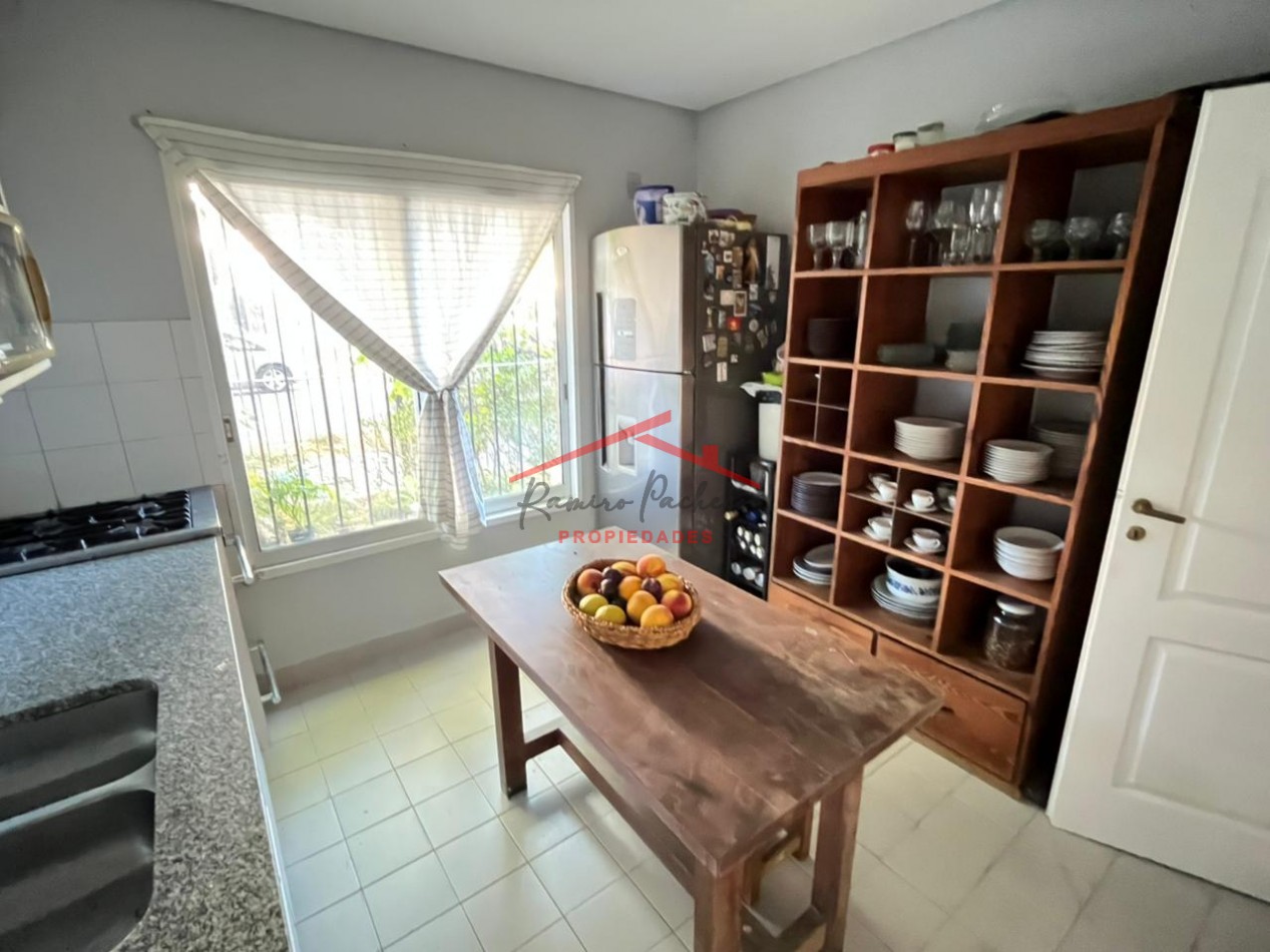 Casa en Martinez tipo PH TRIPLEX ¡Oportunidad!