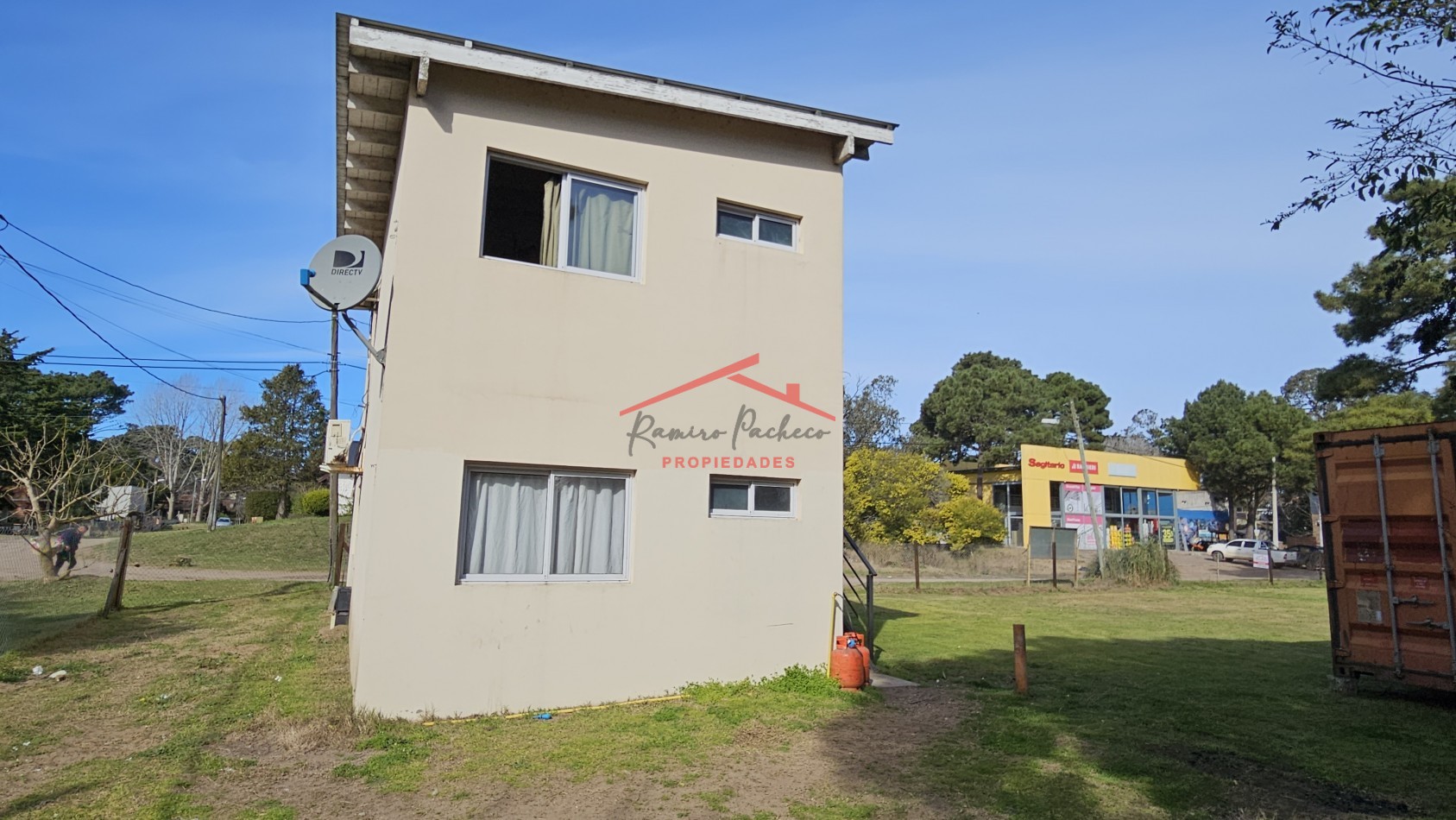 Dos propiedades en venta en Valeria Del Mar