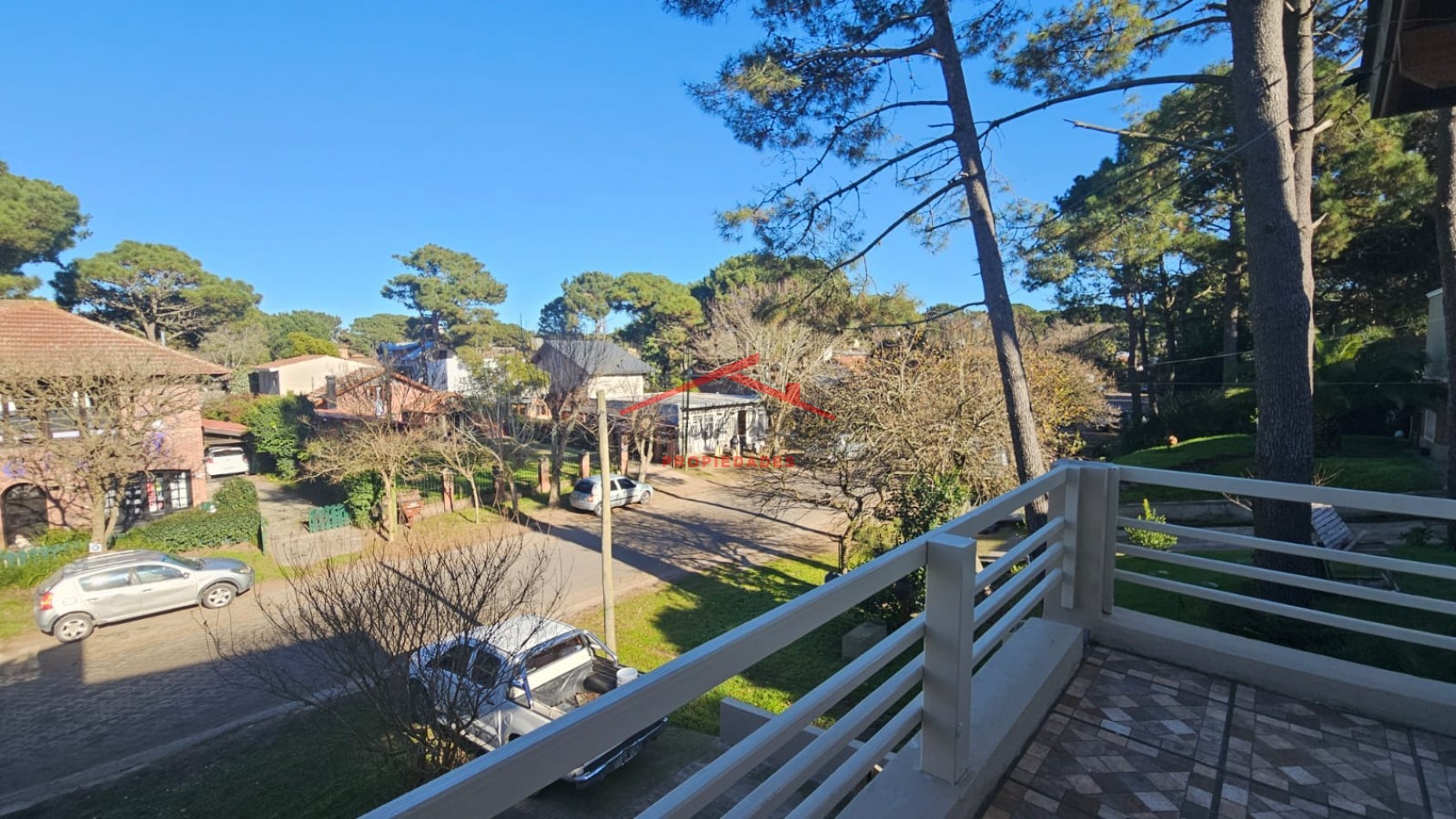Alquiler casa de 5 ambientes en Pinamar