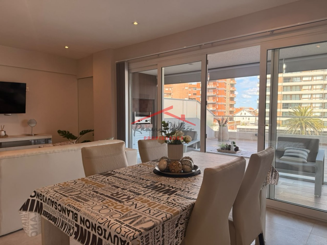 Departamento unico en Pinamar con vista al mar