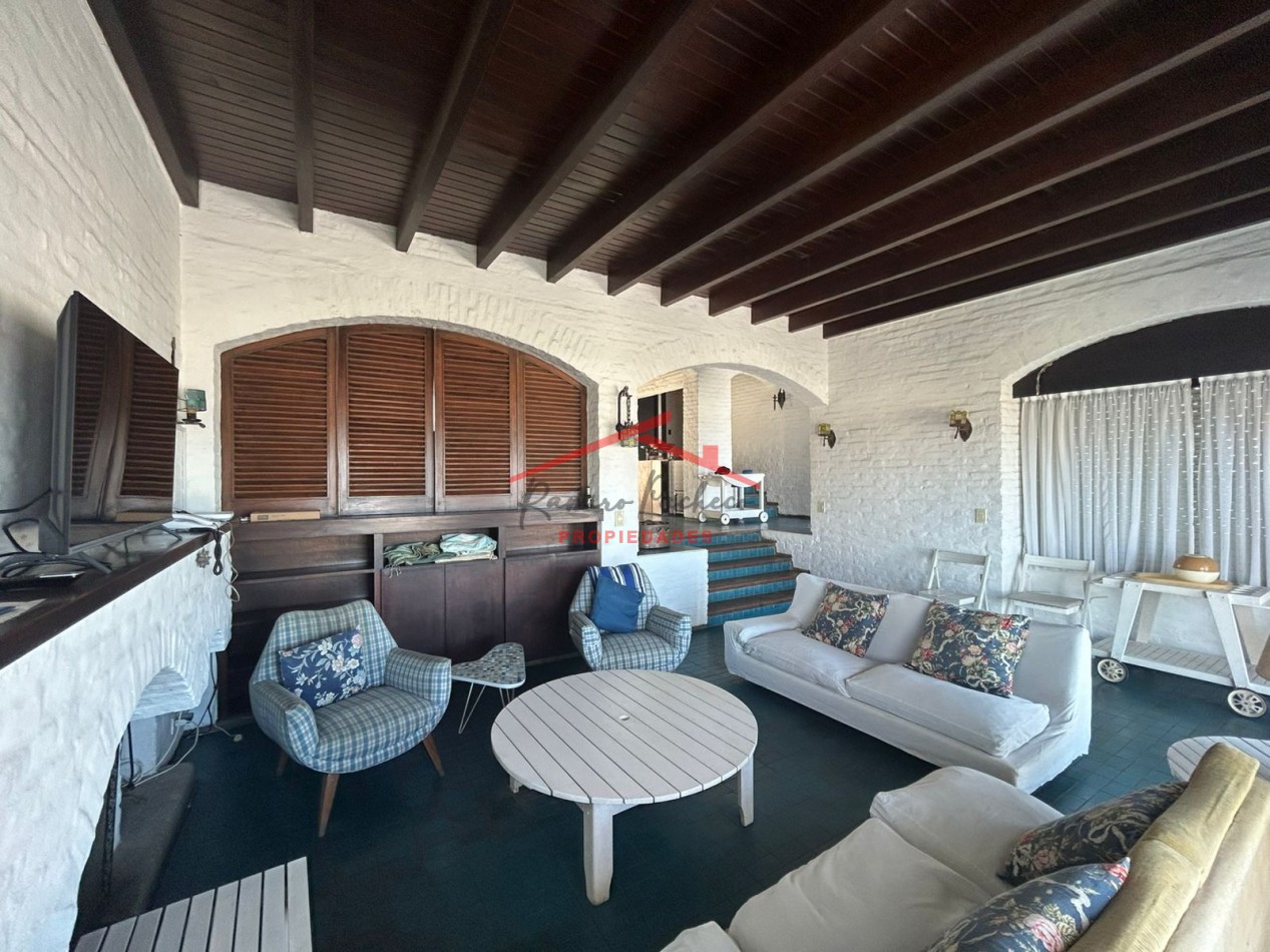 Casa en alquiler en Pinamar 