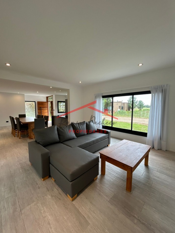 Casa en venta en Costa Esmeralda 