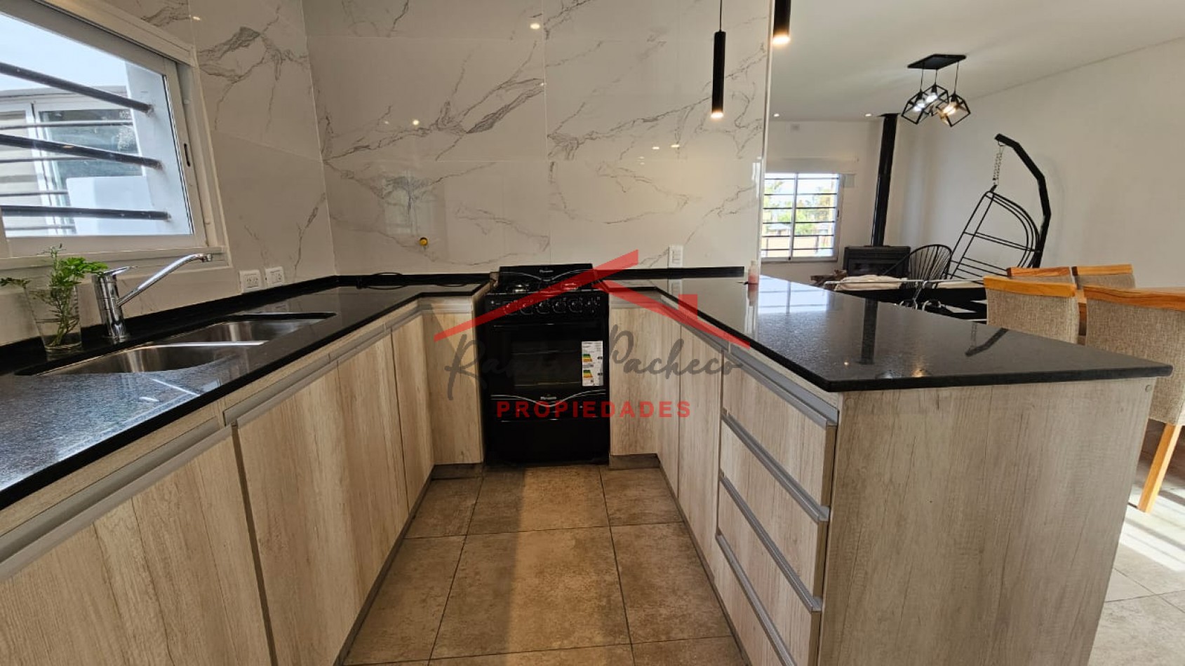 Casa en Madariaga - Oportunidad