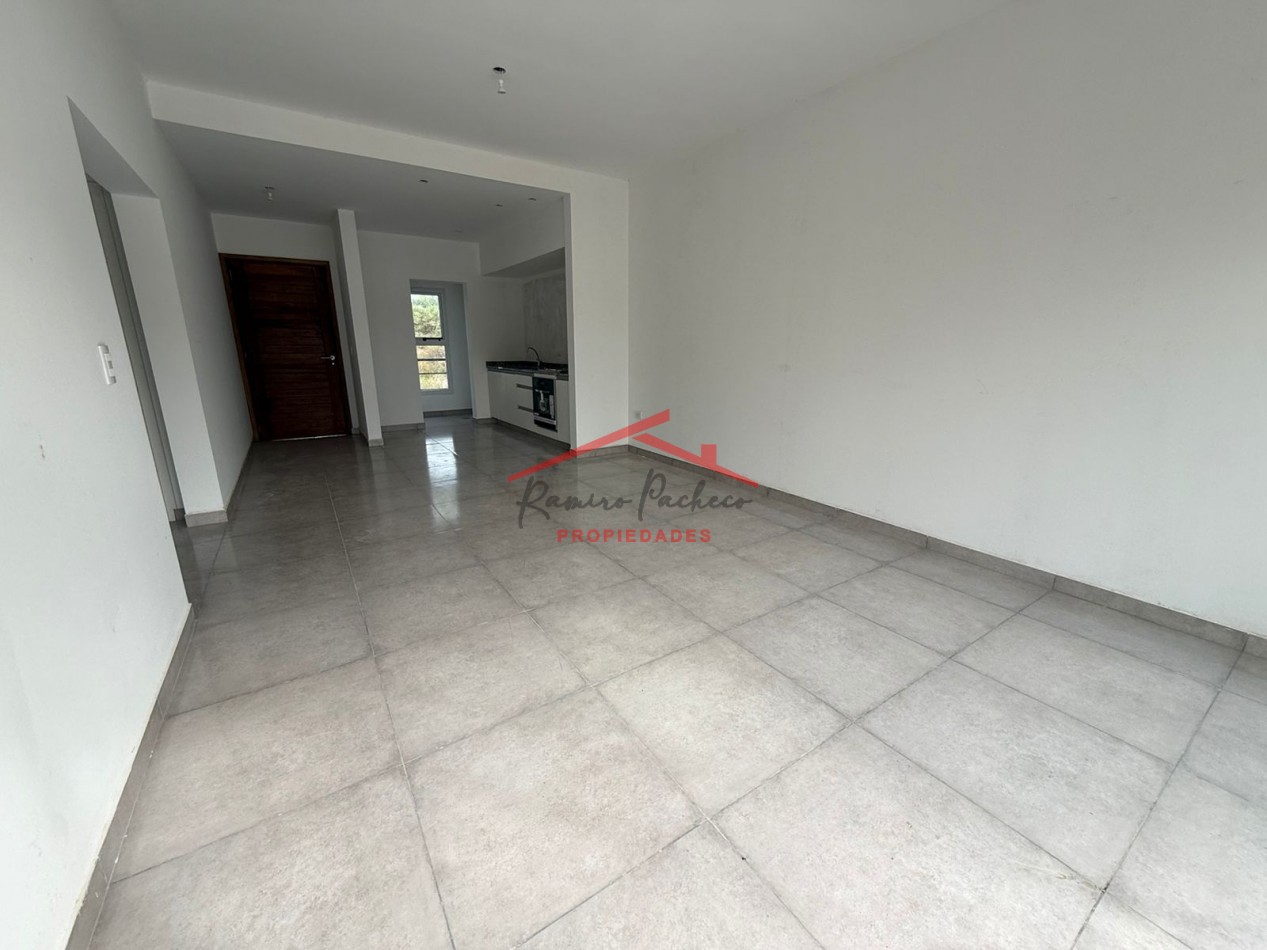 Departamento 3 amb en Complejo las Palmas
