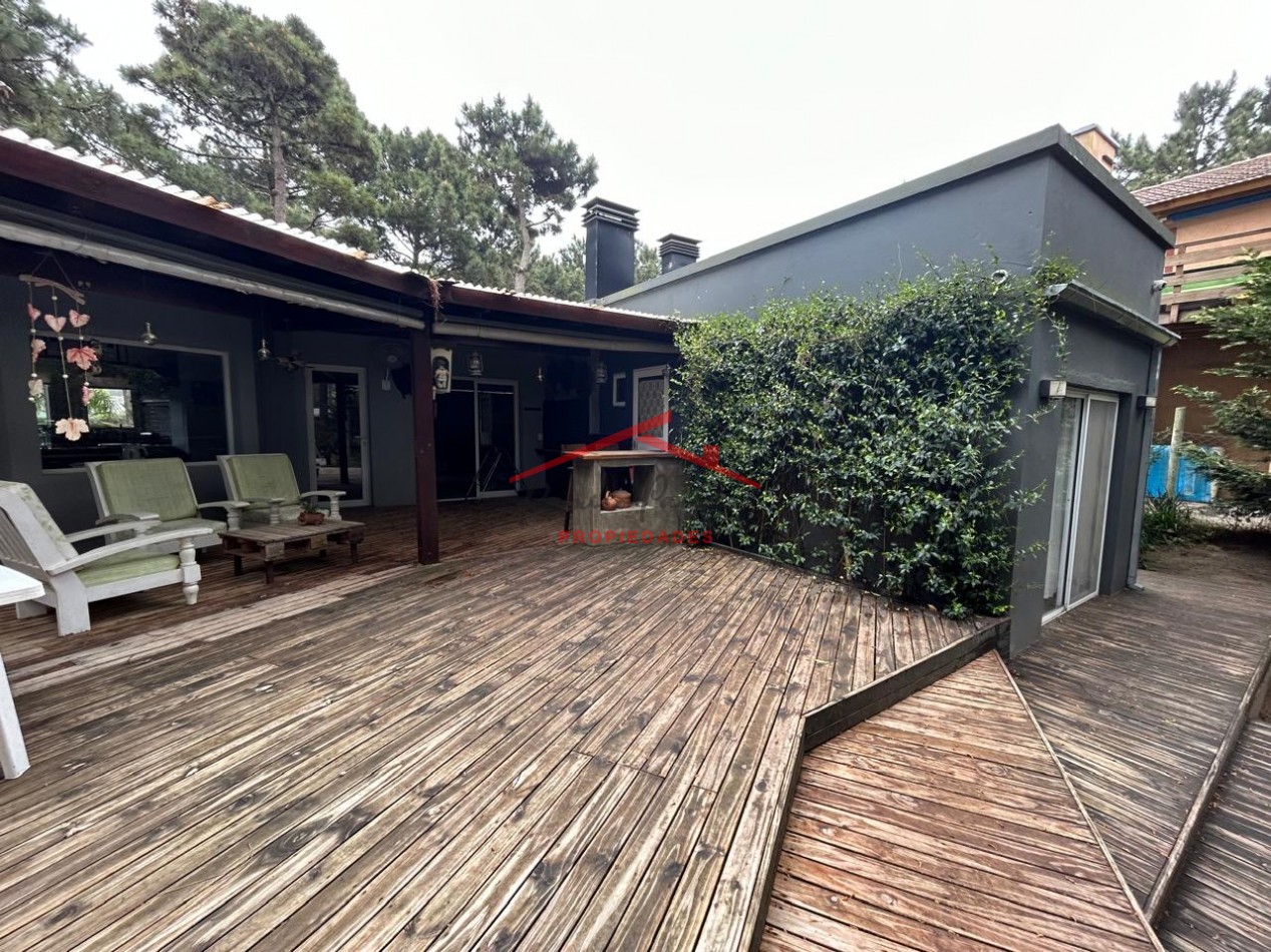 Casa en venta en pinamar barrio nayades