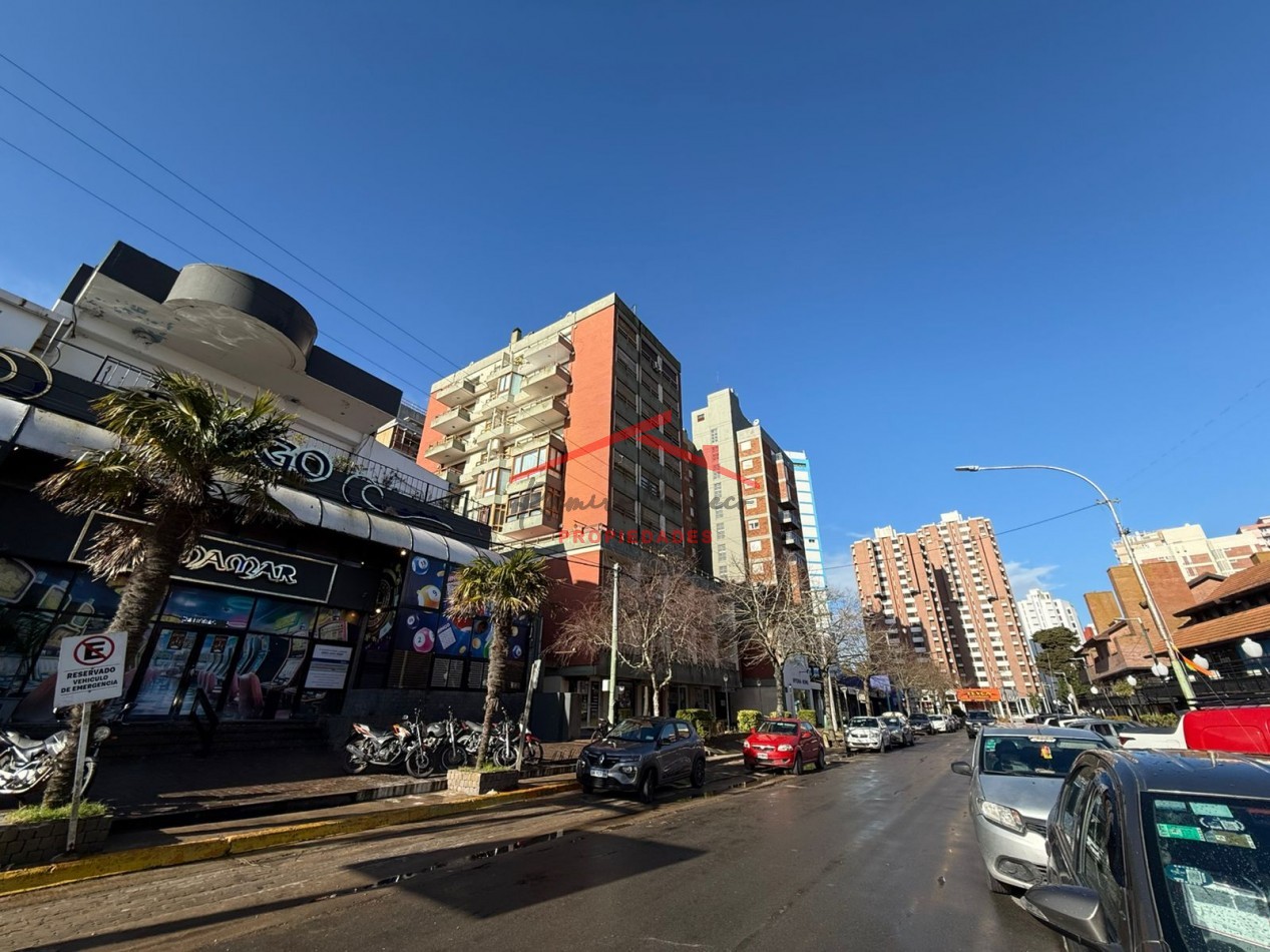 Departamento 3 ambientes en venta en Pinamar