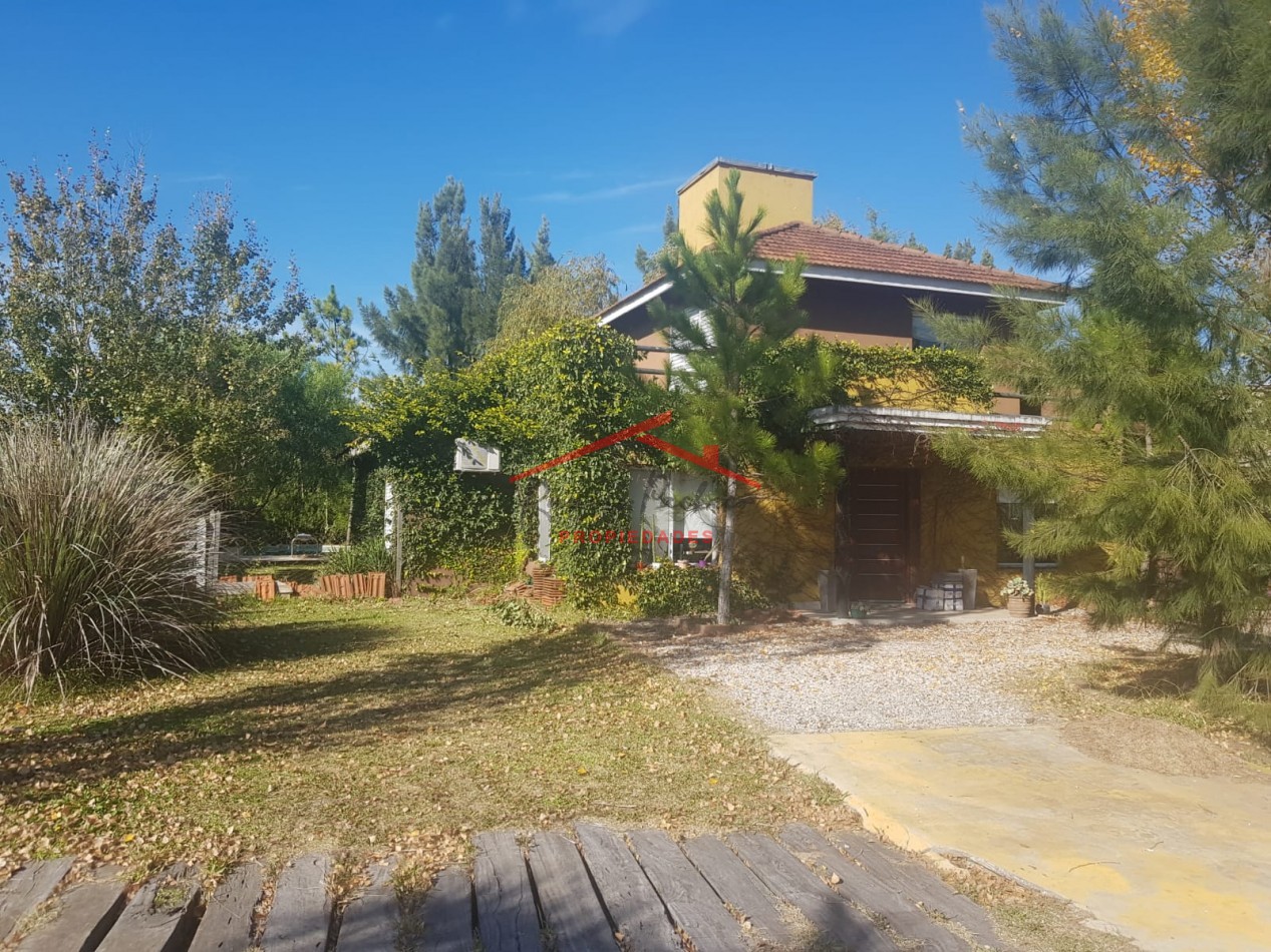 Casa en venta en barrio cerrado Canning