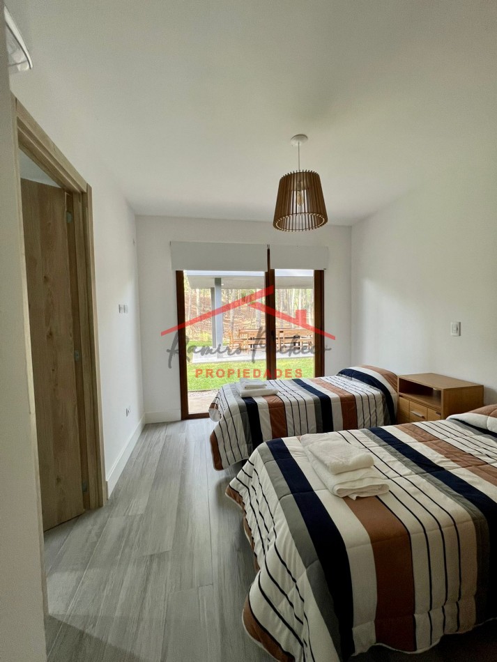 Casa en venta en Villa Robles oportunidad
