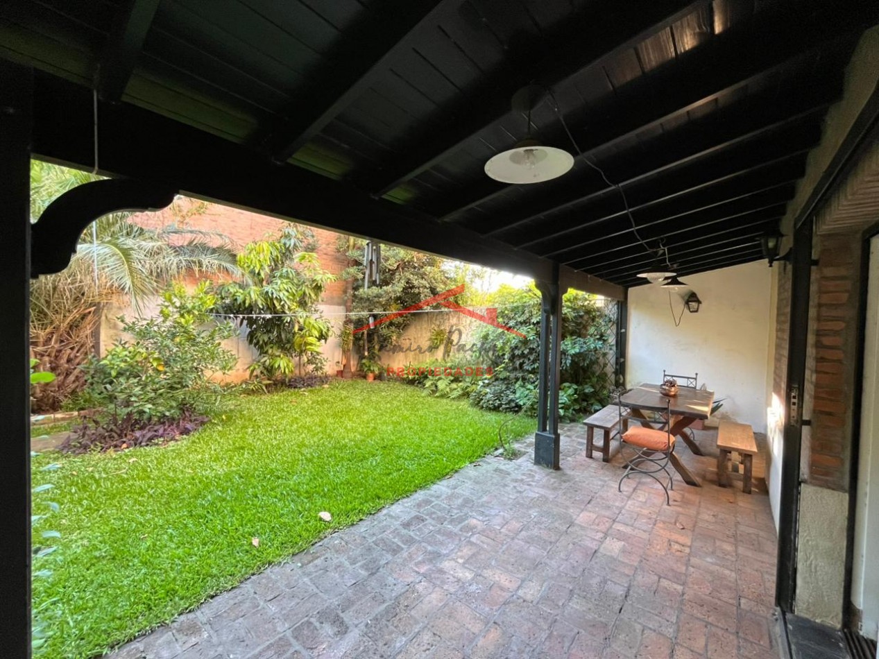 Casa en Martinez tipo PH TRIPLEX ¡Oportunidad!