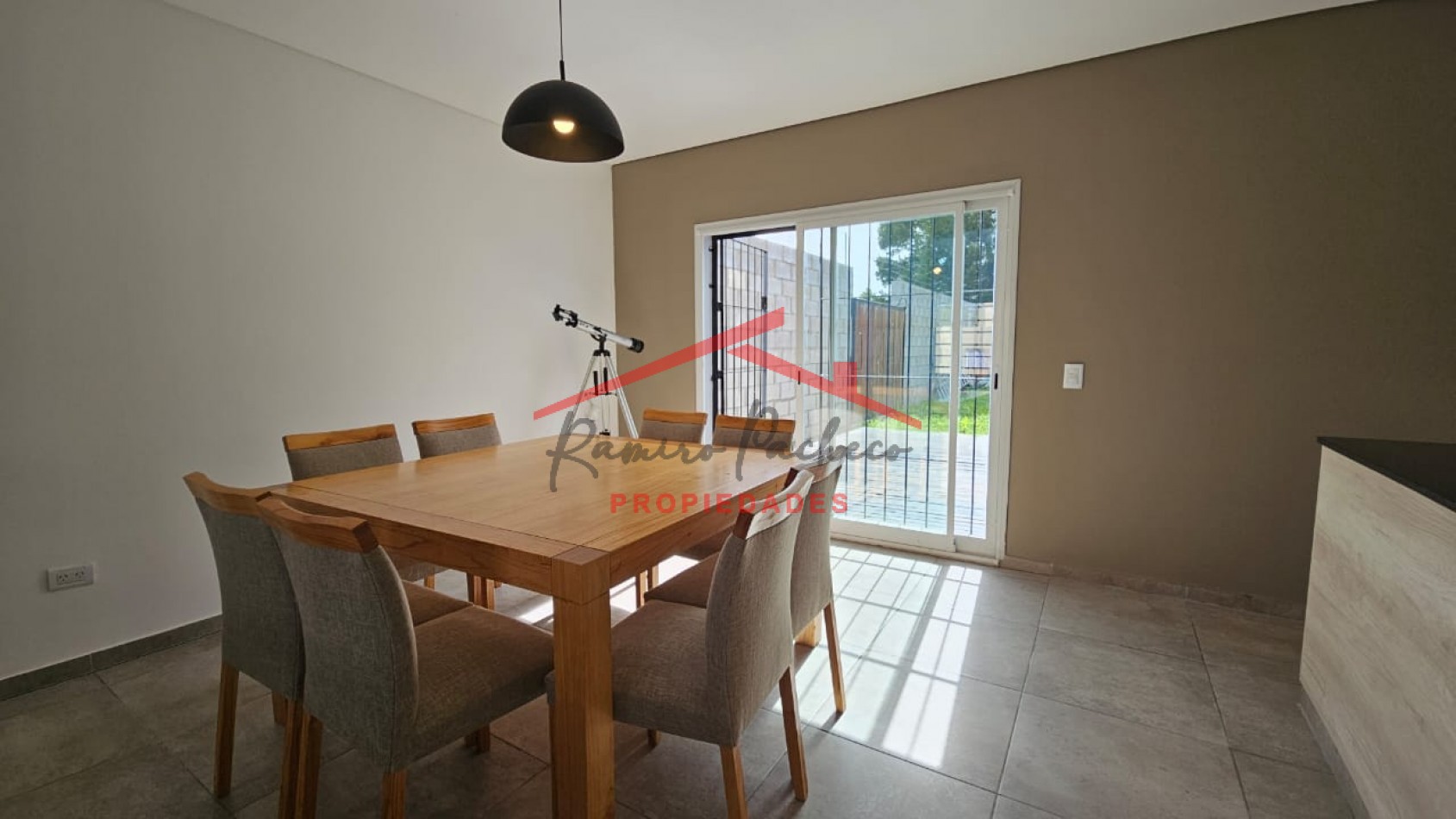 Casa en Madariaga - Oportunidad
