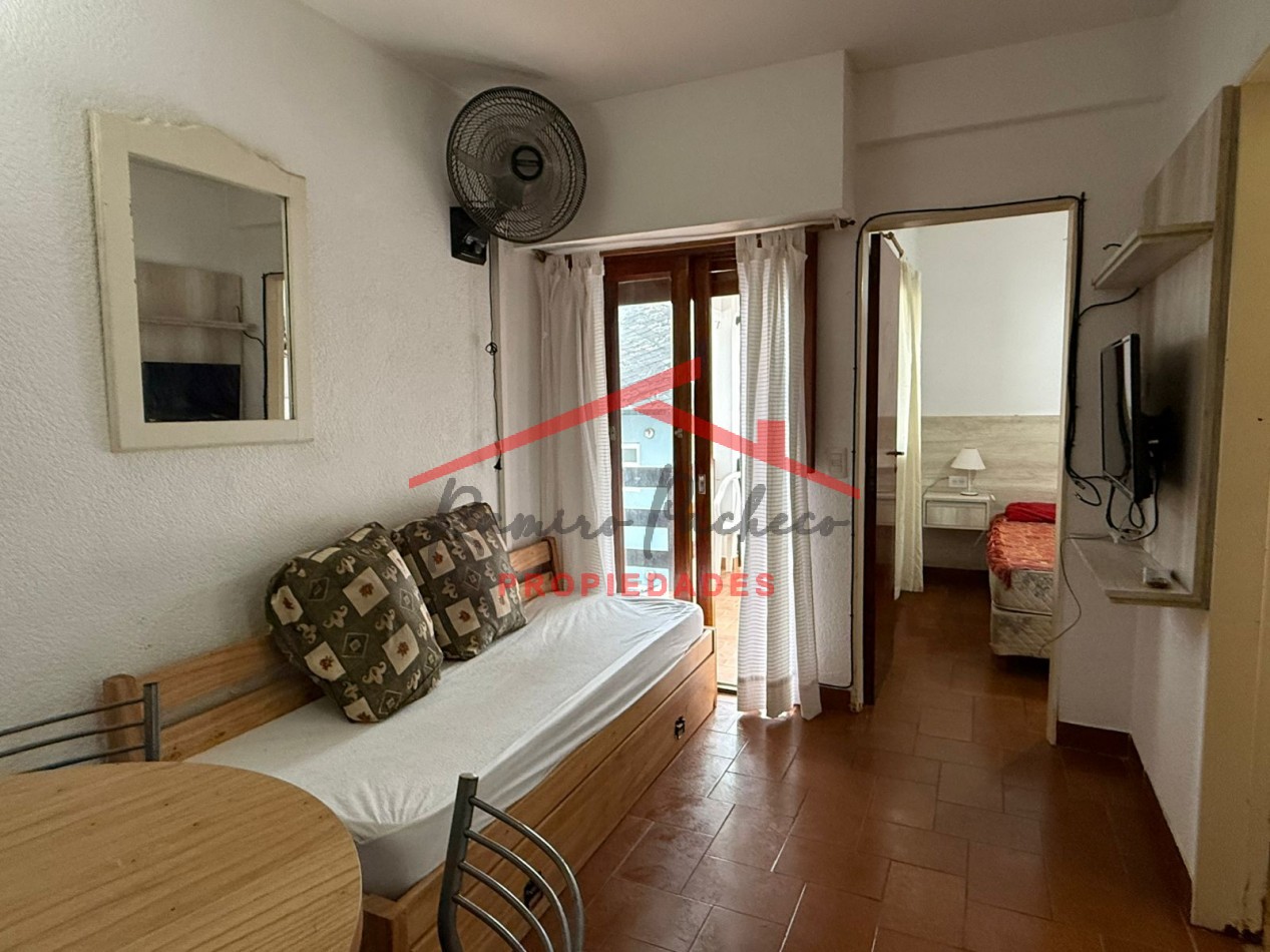 Se vende departamento dos ambientes pinamar