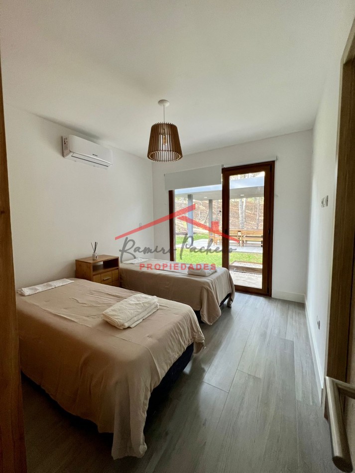 Casa en venta en Villa Robles oportunidad