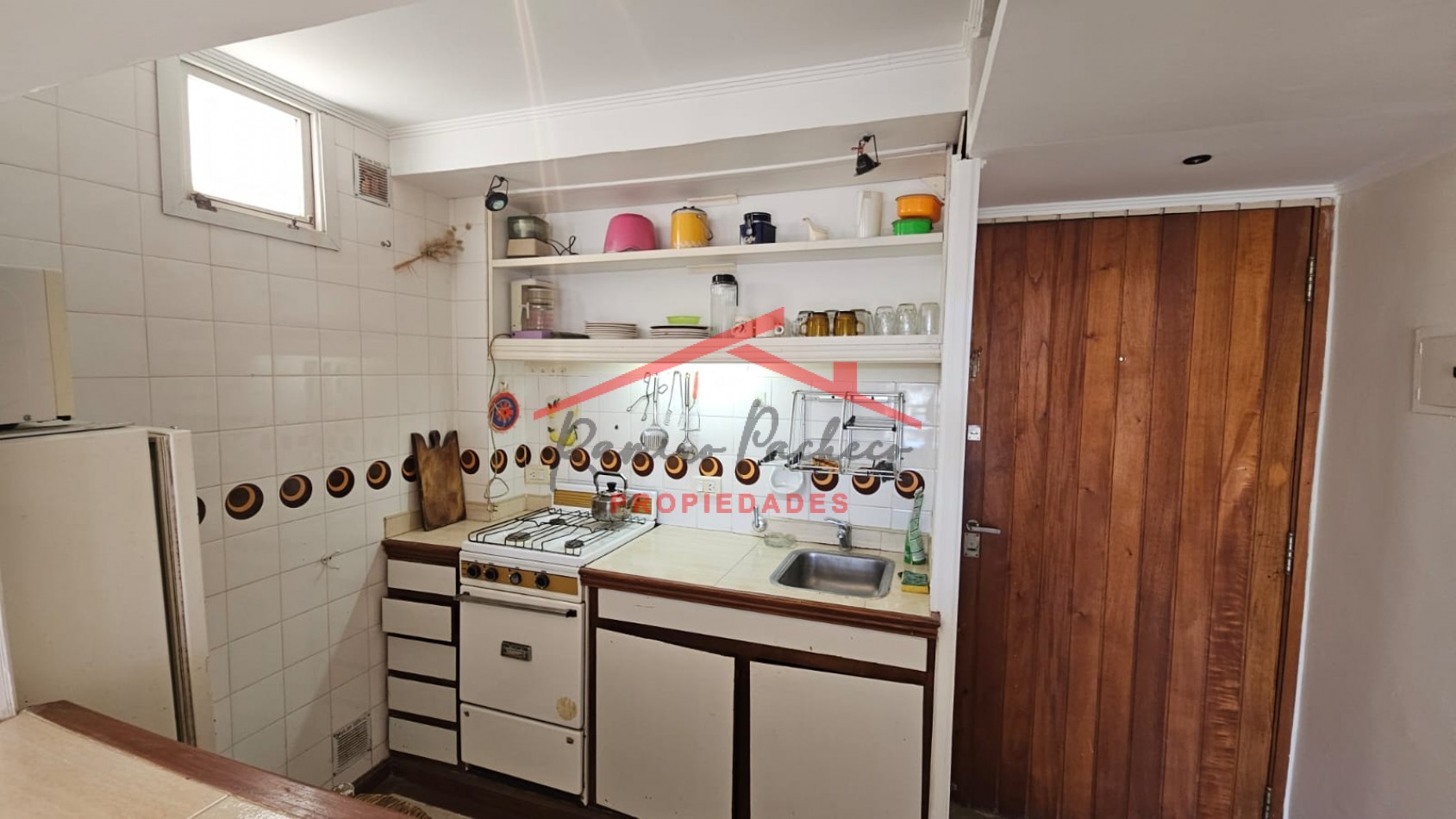 Se vende departamento en pinamar tres ambientes