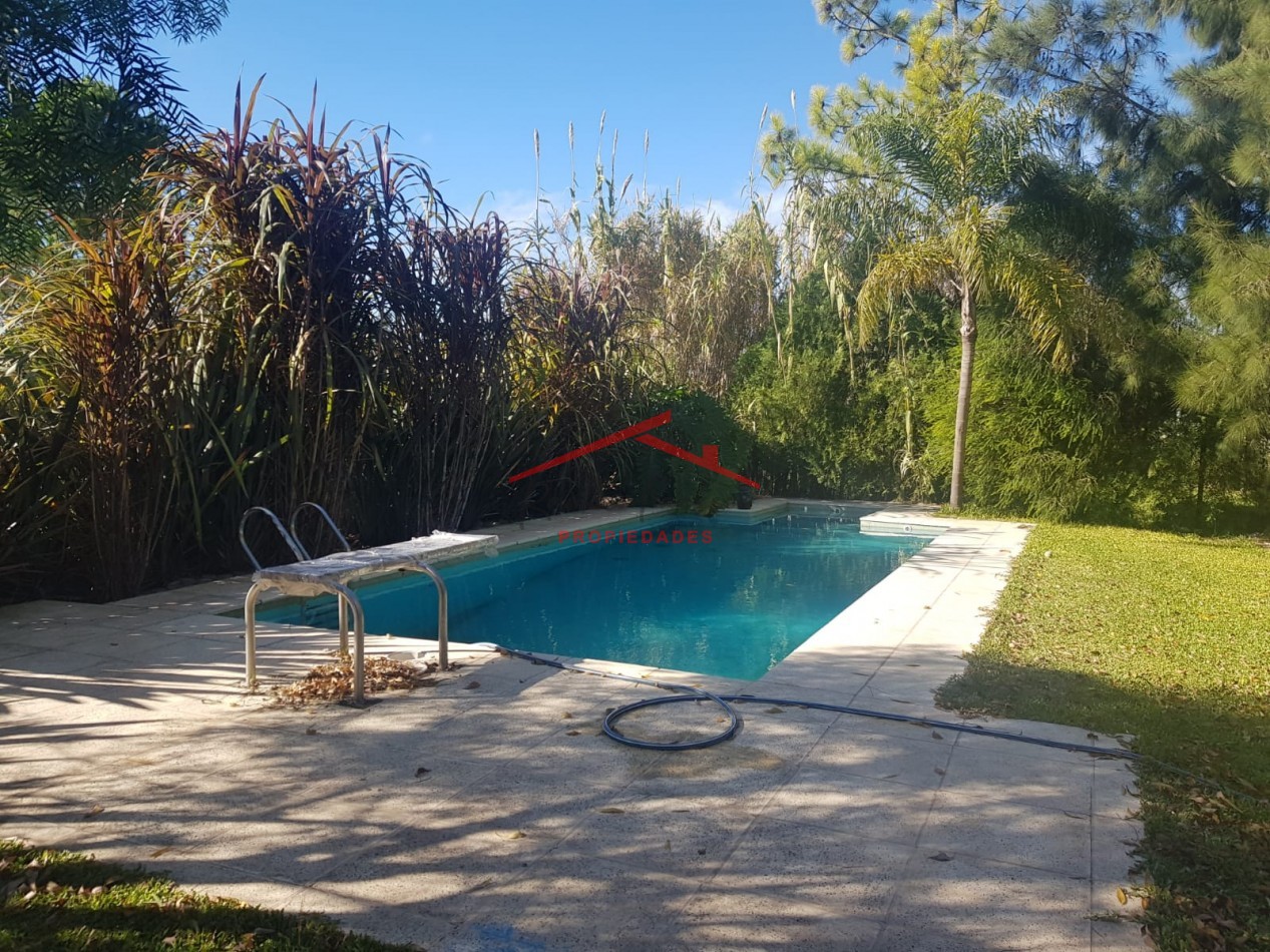 Casa en venta en barrio cerrado Canning