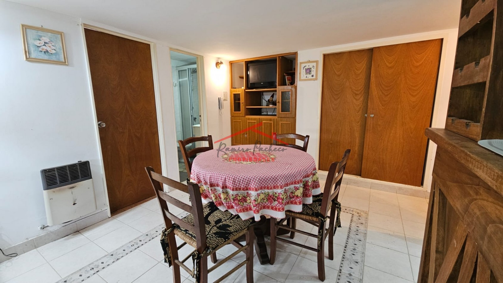 Departamento 2 ambientes en venta a 50 metros del mar en Pinamar