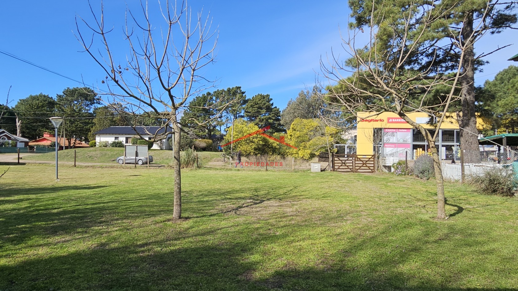 Dos propiedades en venta en Valeria Del Mar