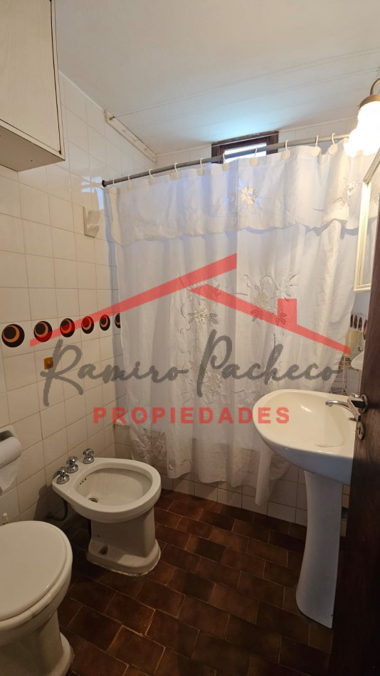 Se vende departamento en pinamar tres ambientes