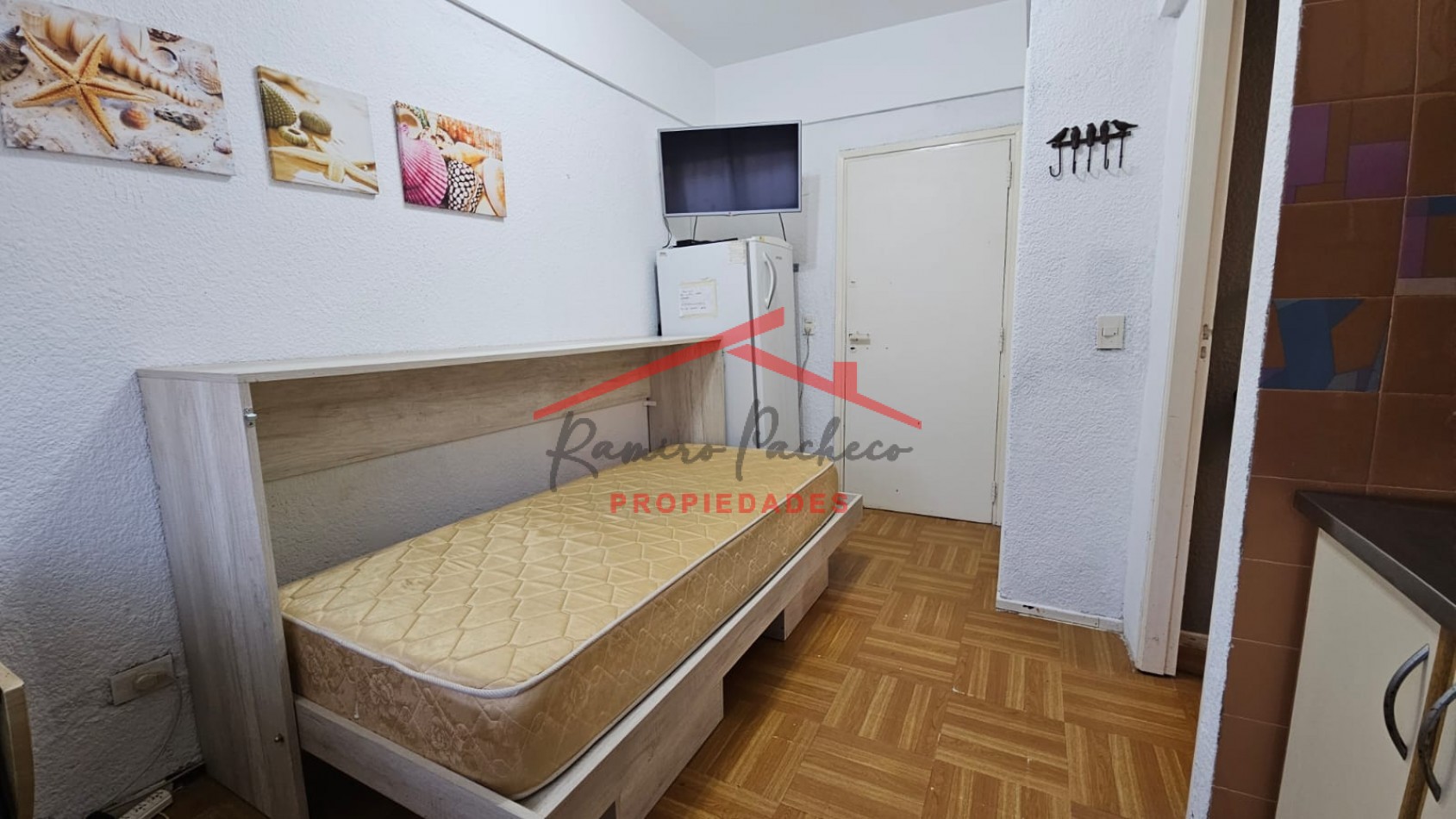Departamento en venta en Pinamar dos ambientes centrico