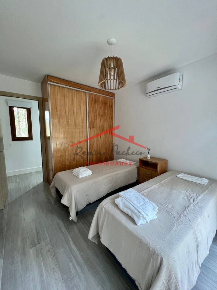 Casa en venta en Villa Robles oportunidad