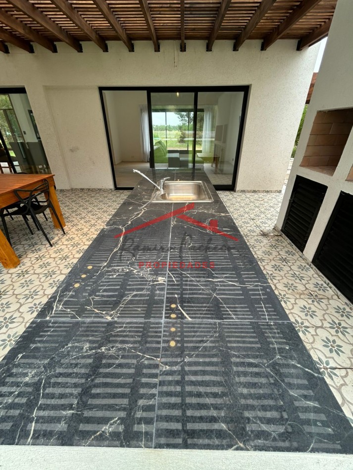 Casa en venta en Costa Esmeralda 