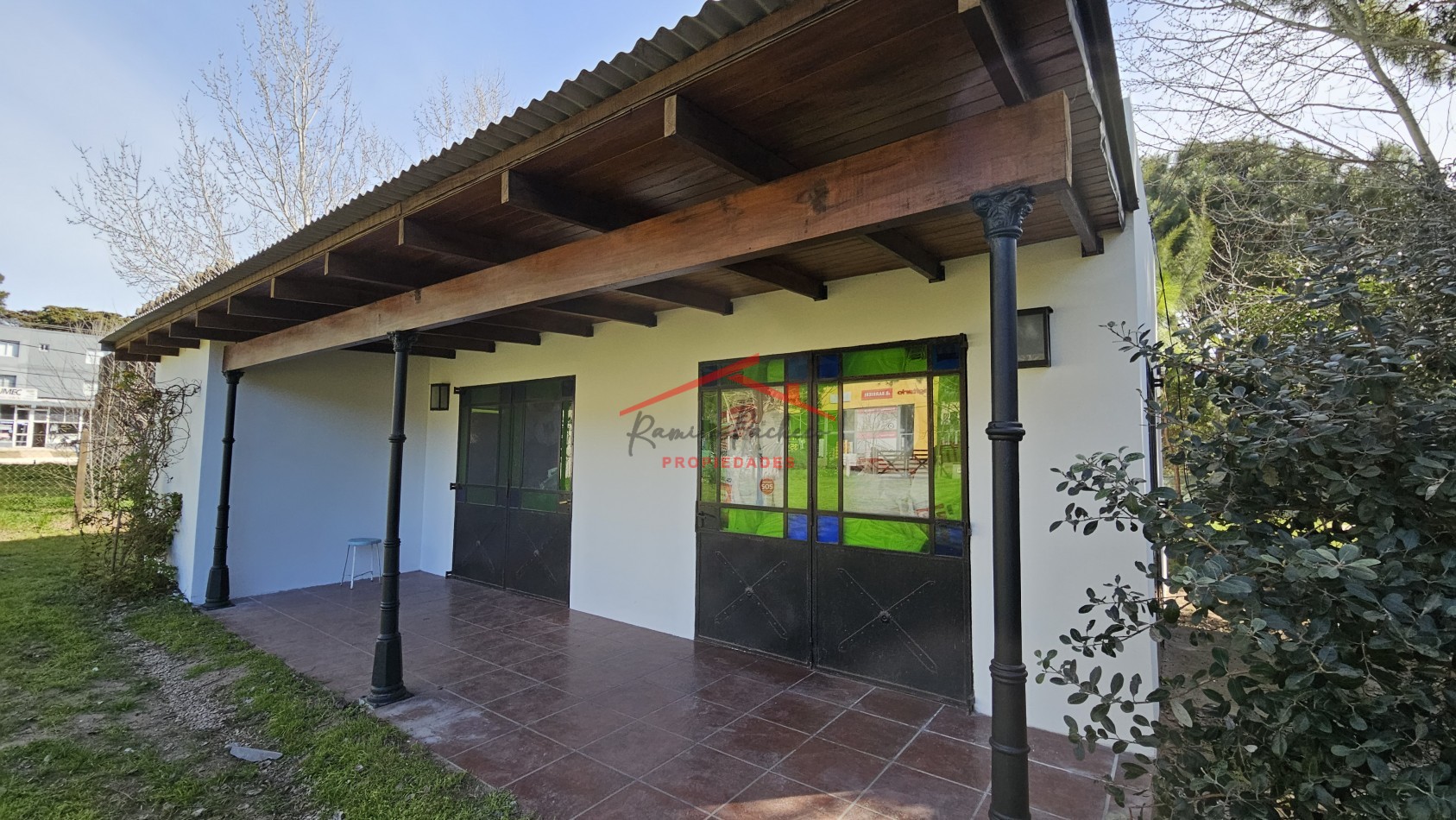 Dos propiedades en venta en Valeria Del Mar