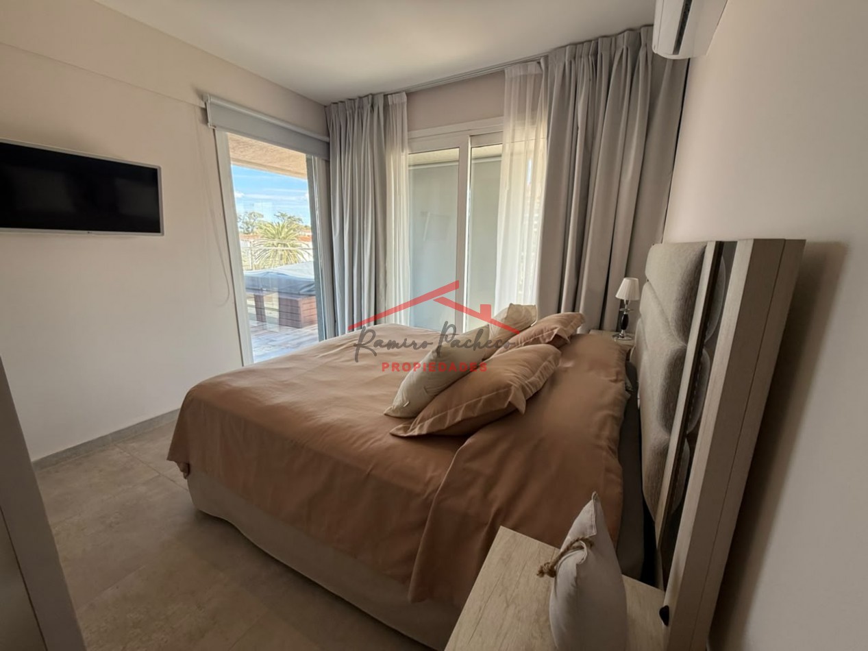 Departamento unico en Pinamar con vista al mar