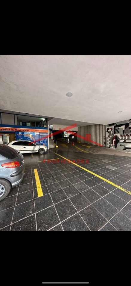 Cochera en venta 