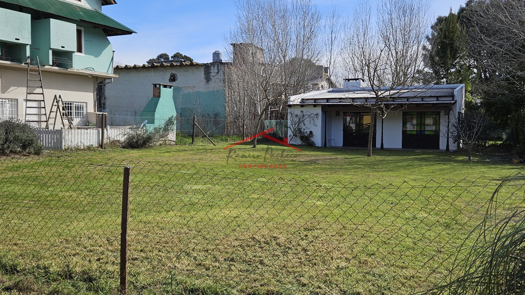 Dos propiedades en venta en Valeria Del Mar