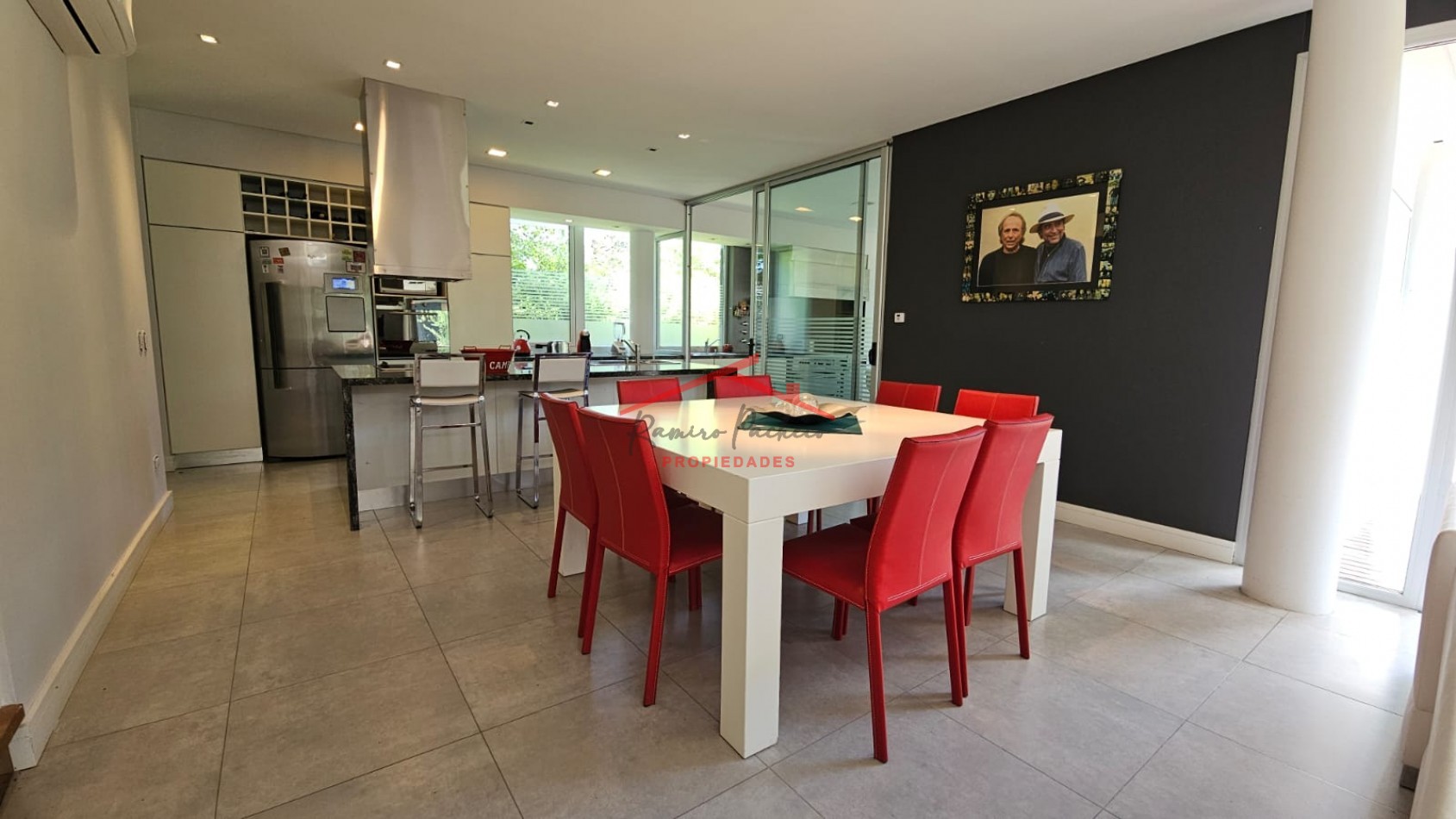 Casa en venta en Carilo 