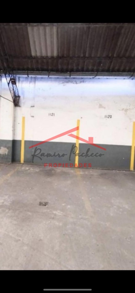 Cochera en venta 