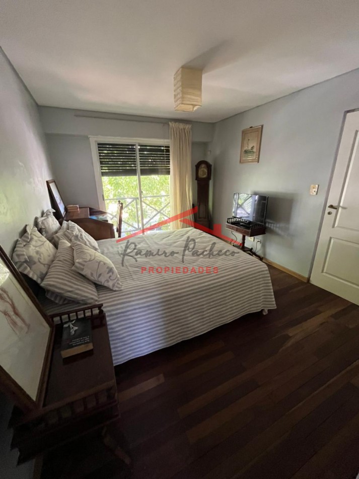 Casa en Martinez tipo PH TRIPLEX ¡Oportunidad!