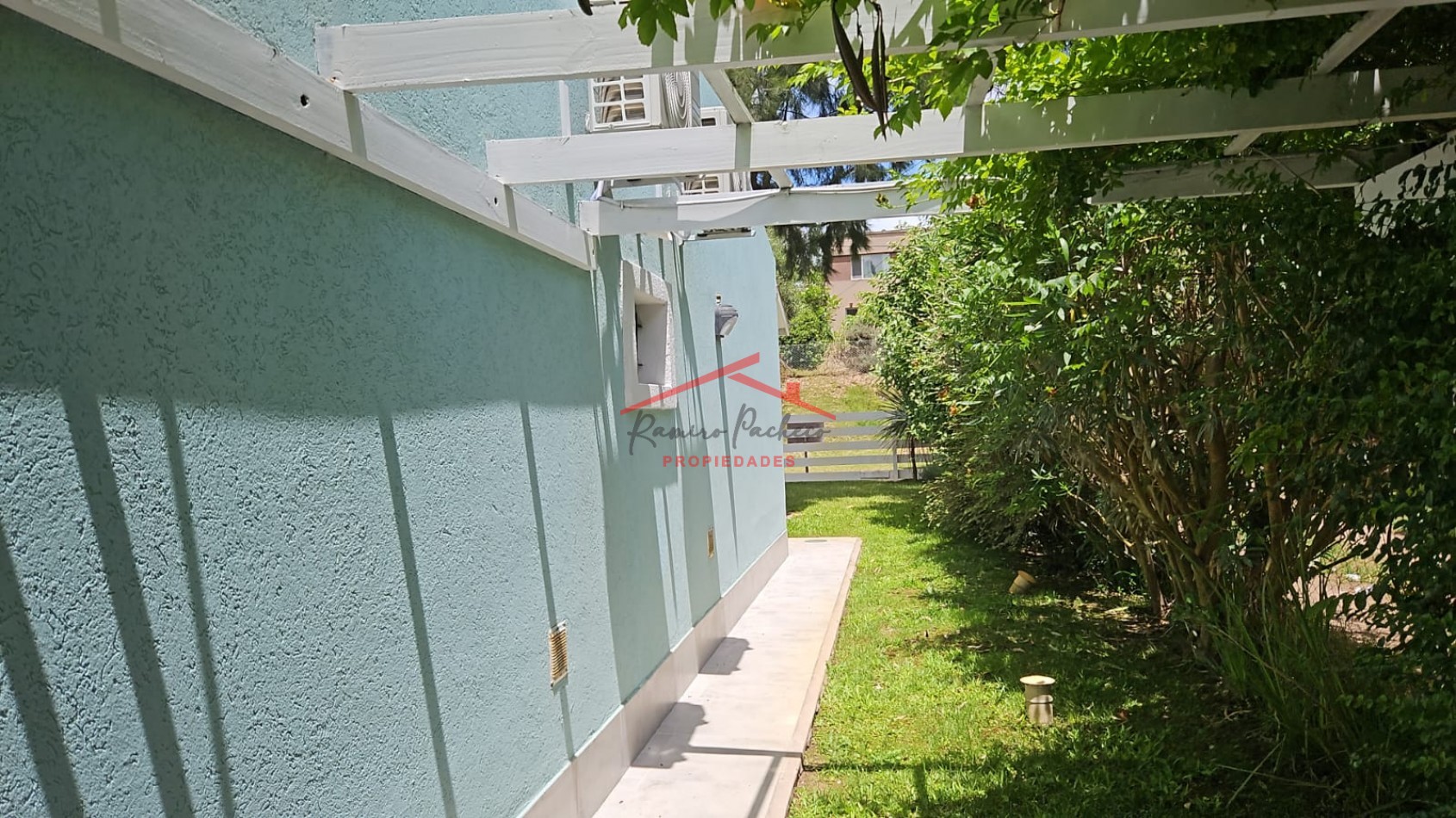 Casa en venta en Valeria del Mar 