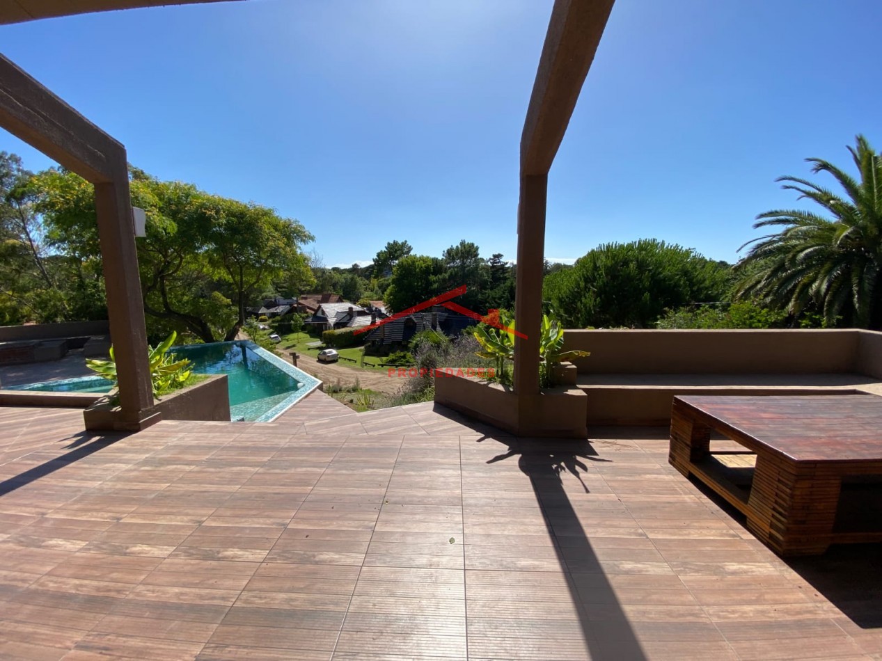 Casa en alquiler temporal Pinamar Norte