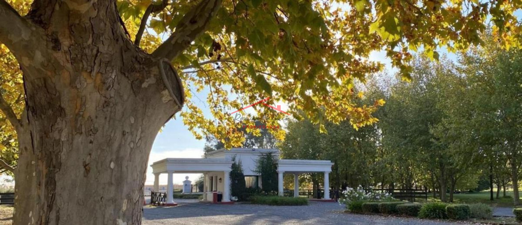 Casa en Exaltacion de la Cruz - Barrio La Macarena