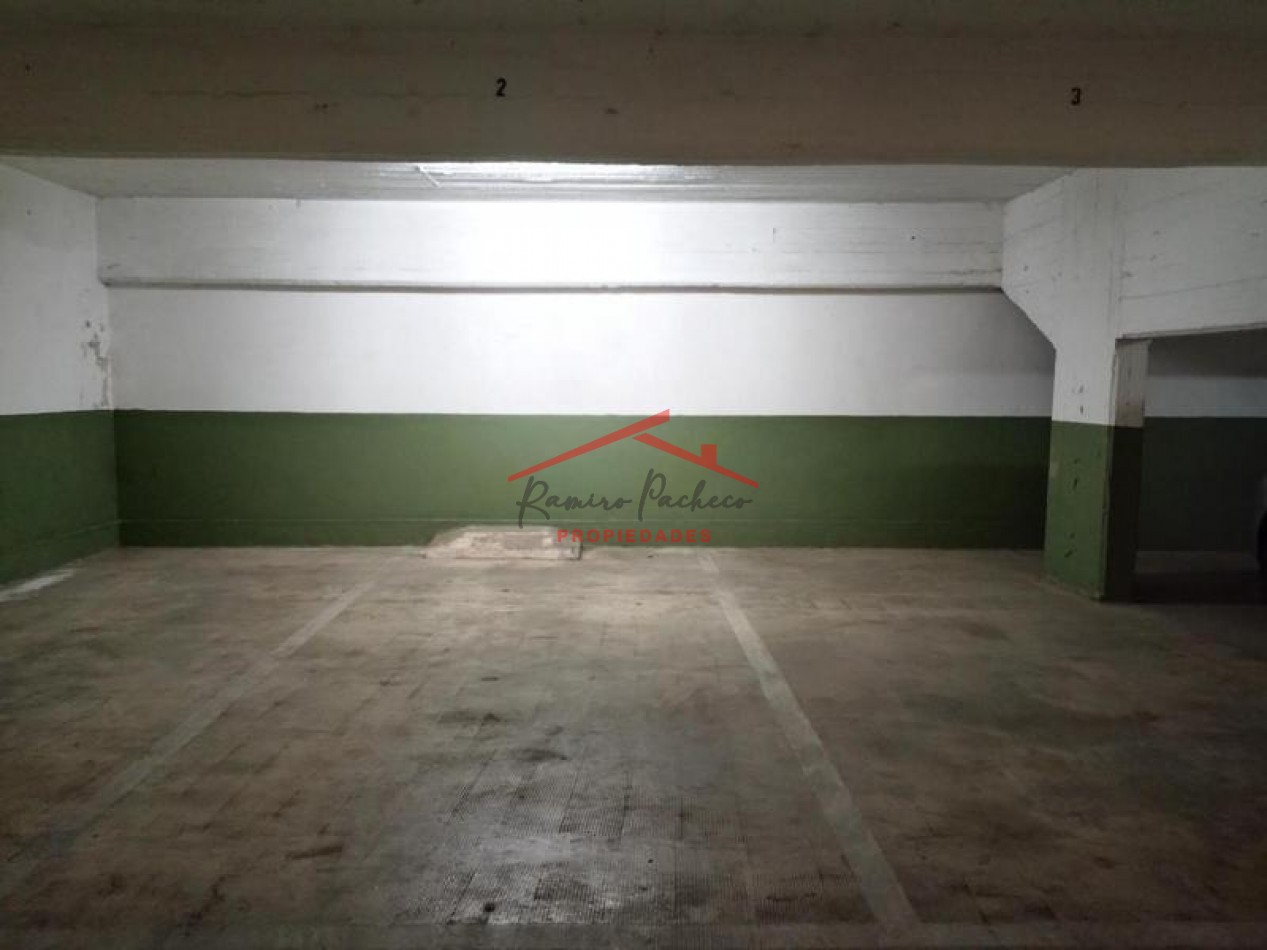 Cochera en venta en Pinamar