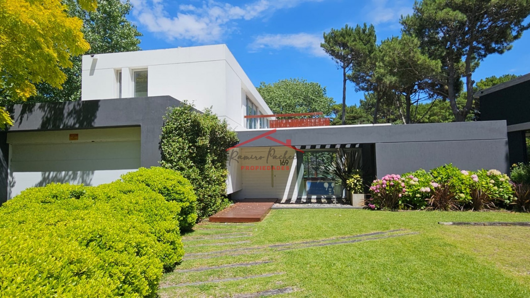 Casa en venta Carilo 