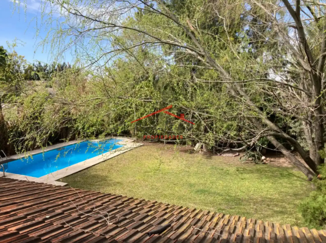 Casa en venta en barrio cerrado Canning