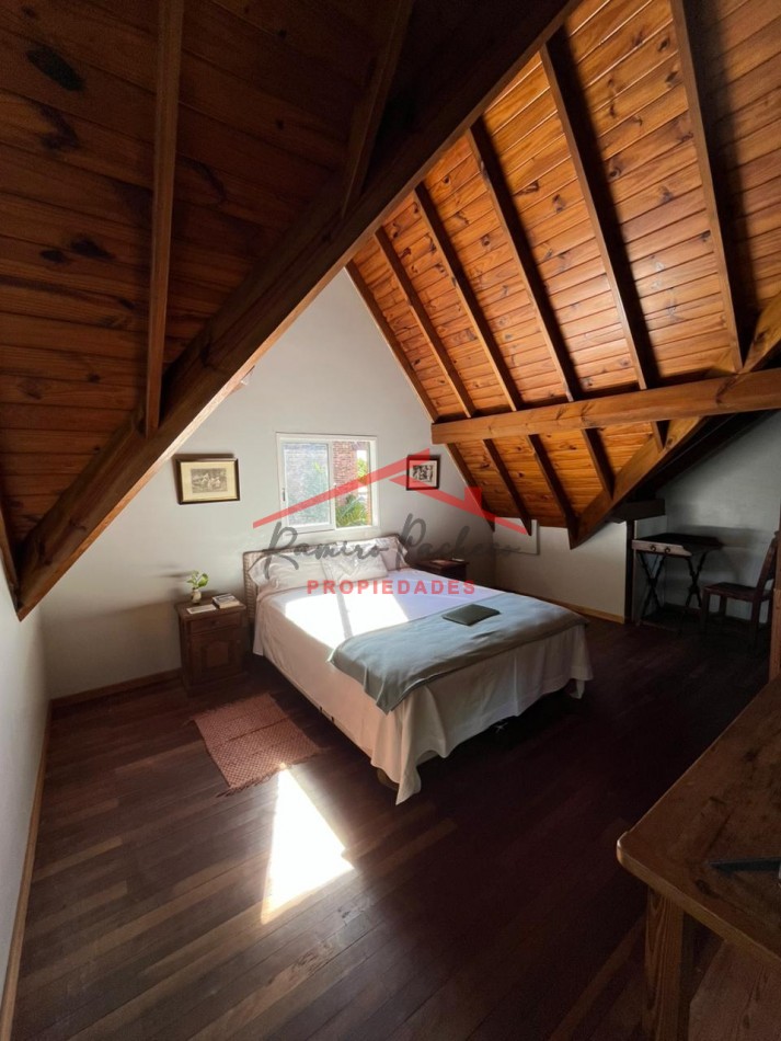 Casa en Martinez tipo PH TRIPLEX ¡Oportunidad!
