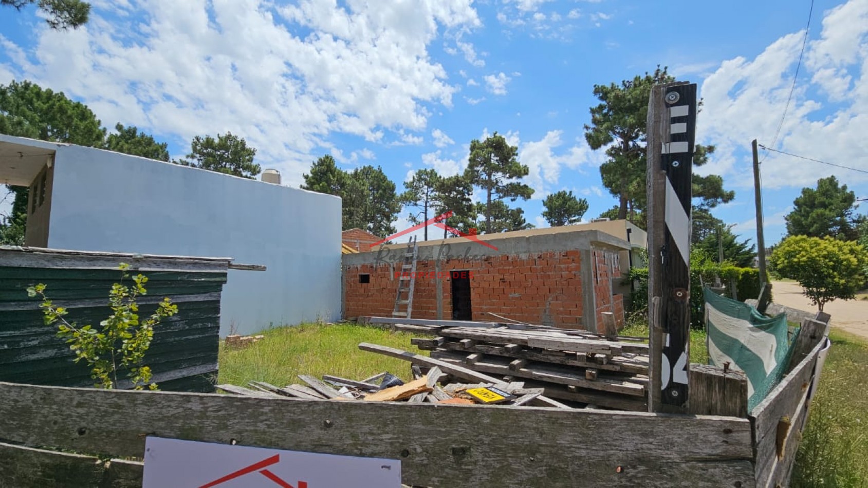 Lote industrial en venta zona Ostende