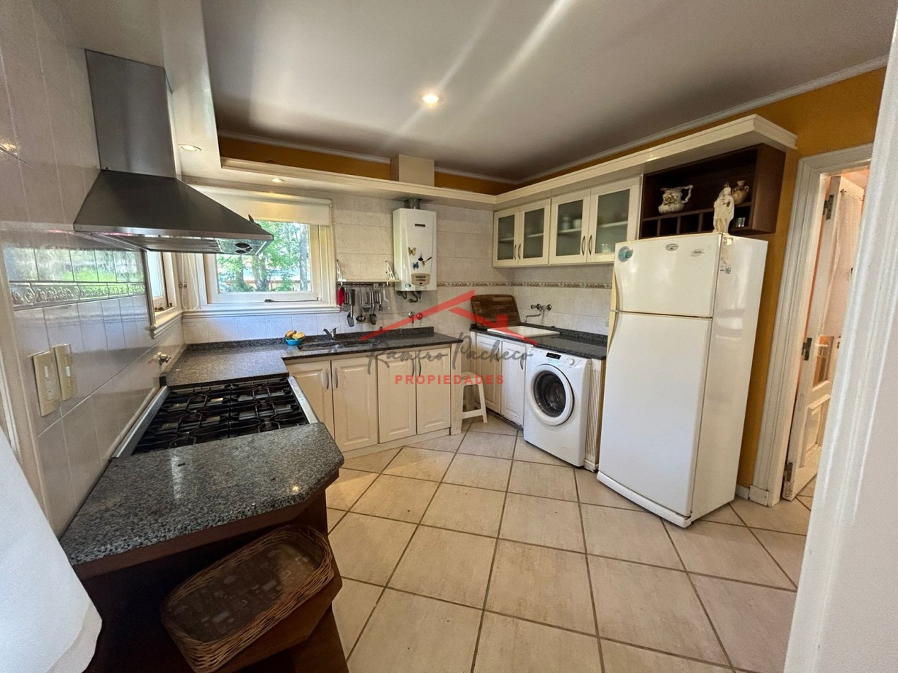 Casa en alquiler en Pinamar 