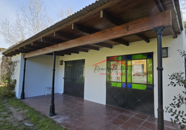 Dos propiedades en venta en Valeria Del Mar