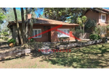 Casa en alquiler en Pinamar Ostende