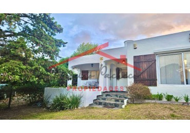 Casa en Pinamar a metros del mar