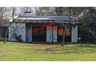 Dos propiedades en venta en Valeria Del Mar